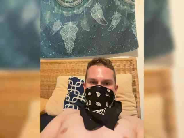 Topjunge1 Live Webcam on BongaCams