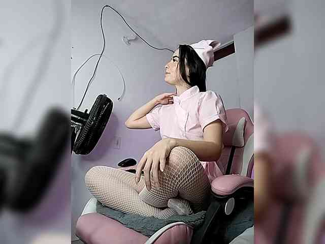 PeachRose webcam