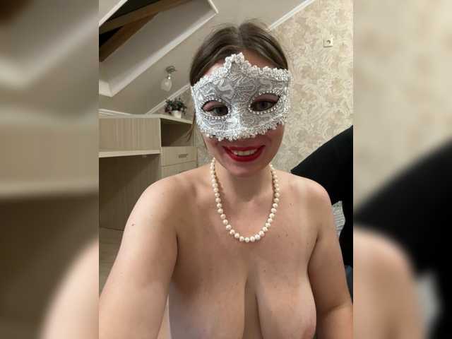 Sladkaya25pisya – webcam model profile photo