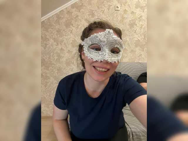 Sladkaya25pisya from BongaCams