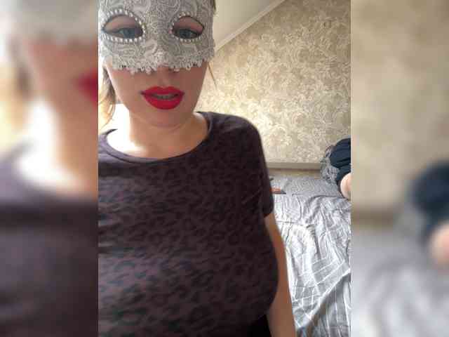 Sladkaya25pisya webcam