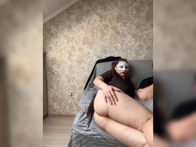 Sladkaya25pisya webcam