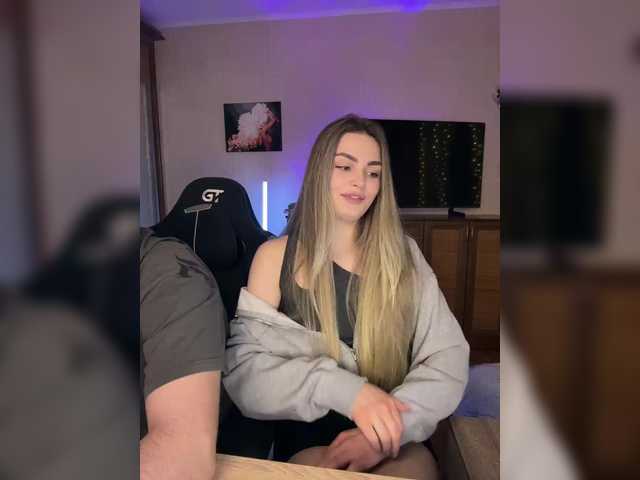 TwoPlay's BongaCams show and profile