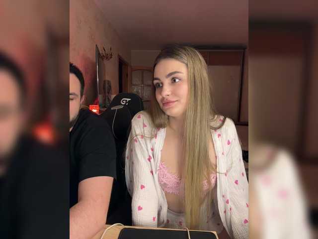 TwoPlay's BongaCams show and profile