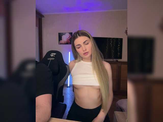 TwoPlay's BongaCams show and profile