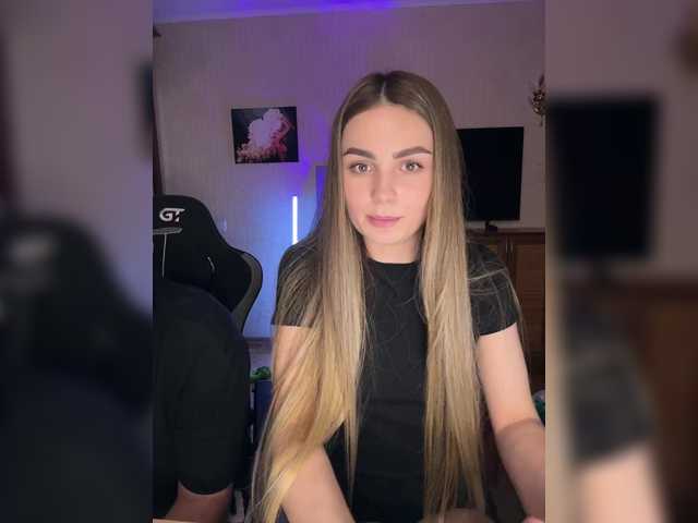 TwoPlay's BongaCams show and profile