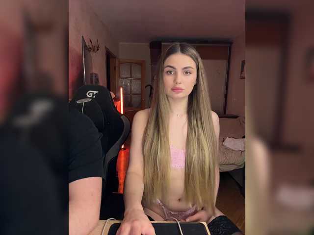 TwoPlay's BongaCams show and profile