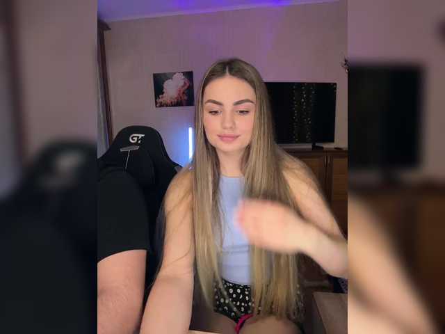 TwoPlay video chat preview