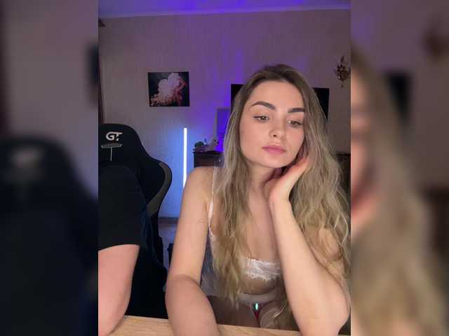 TwoPlay's BongaCams show and profile