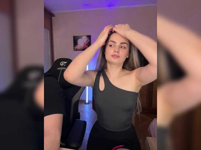 TwoPlay's BongaCams show and profile