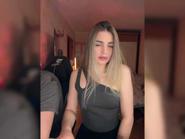 TwoPlay's BongaCams show and profile