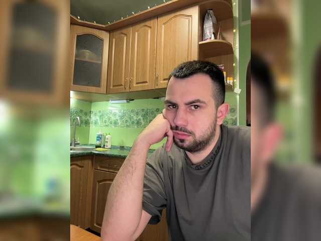 TwoPlay's BongaCams show and profile