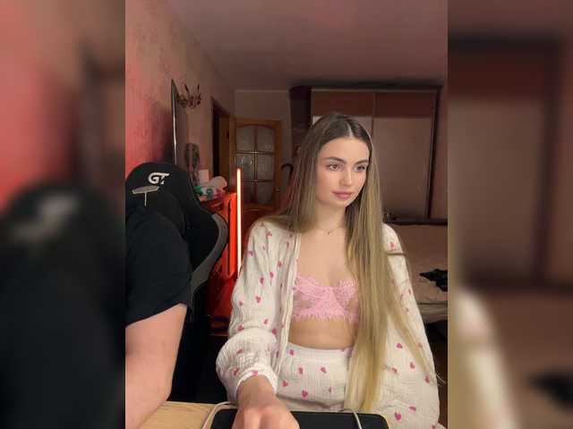 TwoPlay's BongaCams show and profile