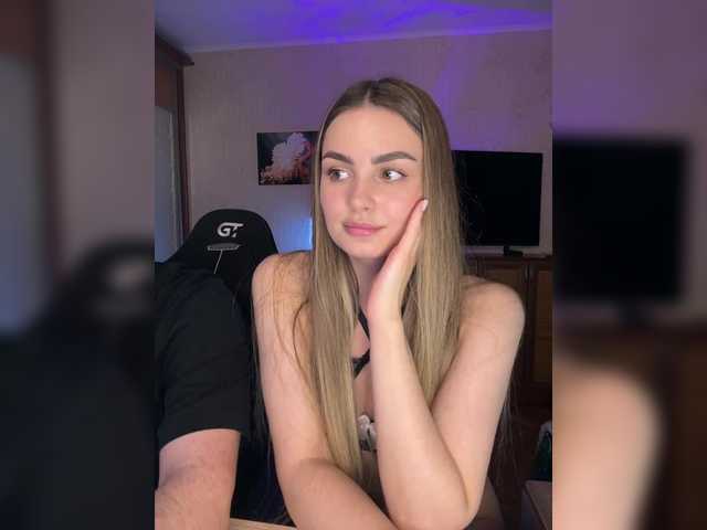 TwoPlay's BongaCams show and profile