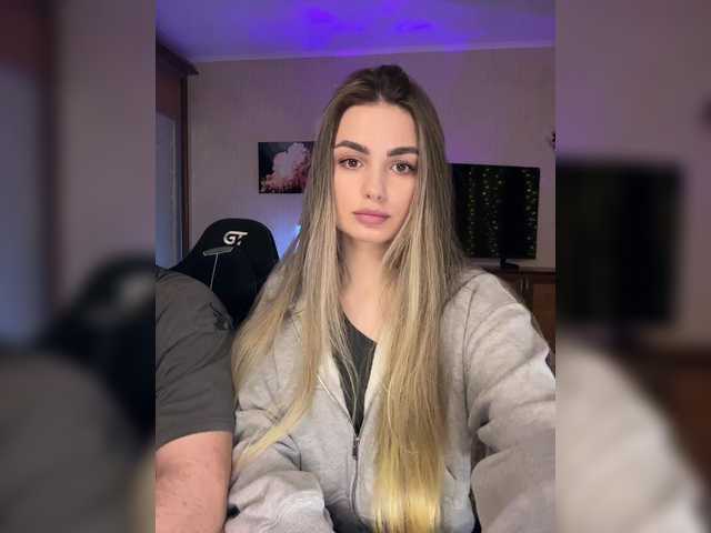 TwoPlay's BongaCams show and profile