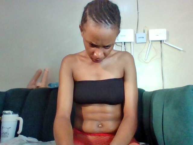 Cutieangela webcam bongacams model stream image