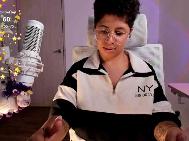 BunnybellPrincess webcam