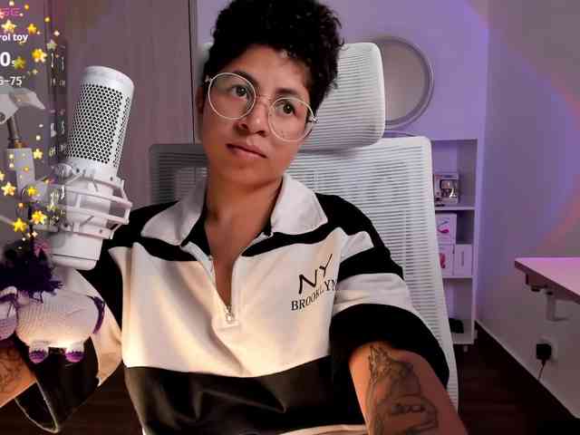 BunnybellPrincess webcam