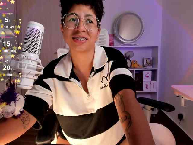 BunnybellPrincess webcam