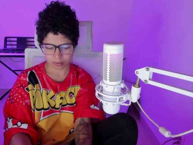 BunnybellPrincess webcam