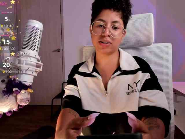 BunnybellPrincess webcam