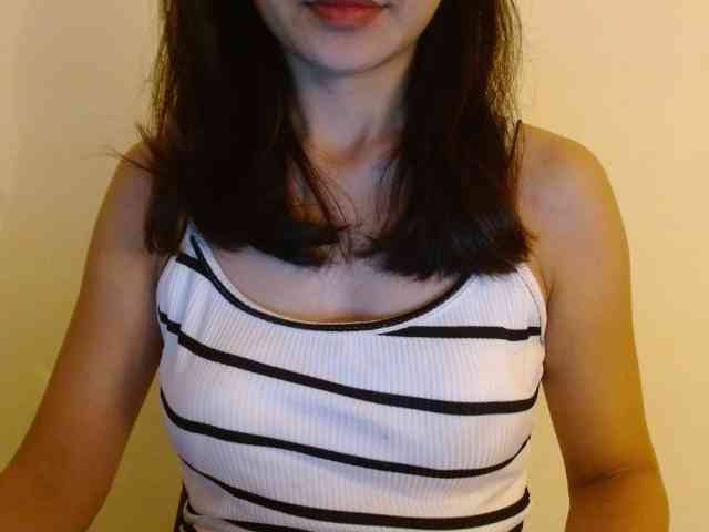 Jenny-99 webcam
