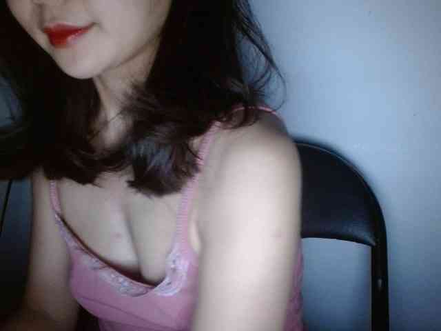 Jenny-99 webcam