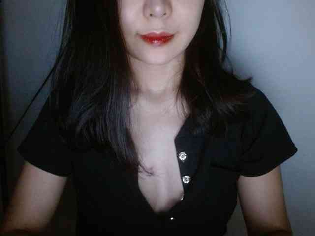 Jenny-99 webcam