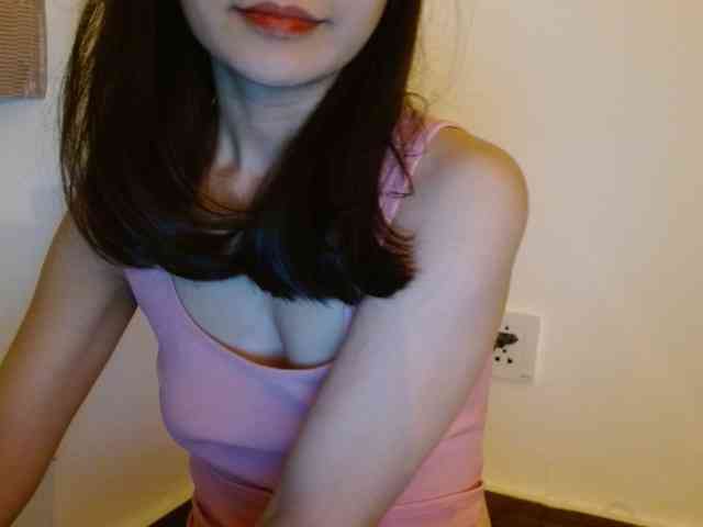 Jenny-99 webcam