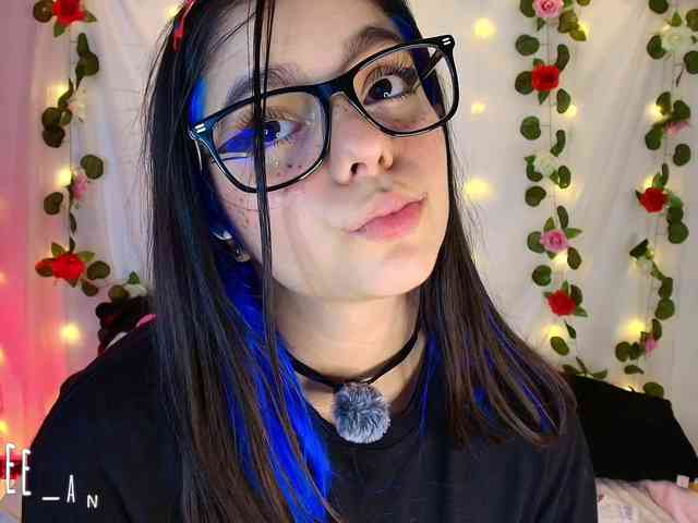 cutee-andrea1 cutee-andrea1