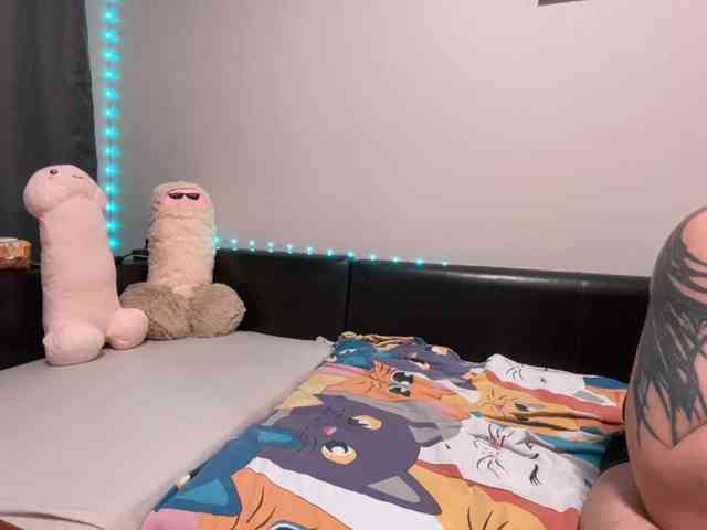AliceCutePair webcam