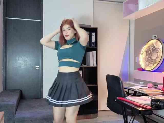 Hall-sextape- webcam