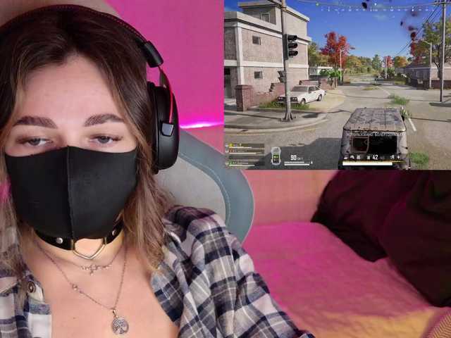 NightMint's BongaCams show and profile