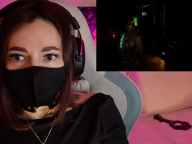 NightMint's BongaCams show and profile