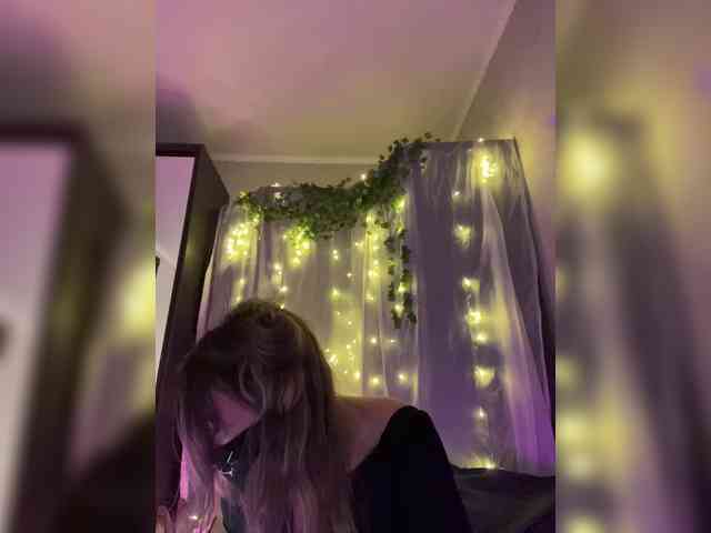 NightMint webcam
