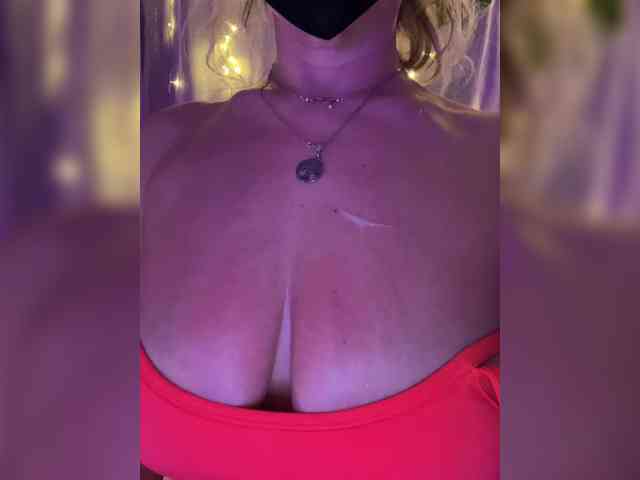 NightMint webcam