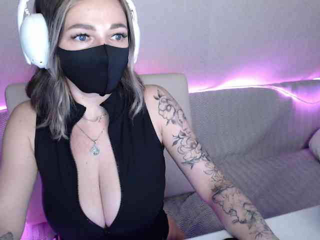 NightMint webcam