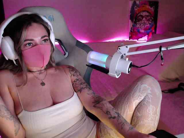 NightMint webcam