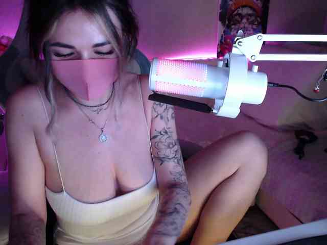 NightMint webcam