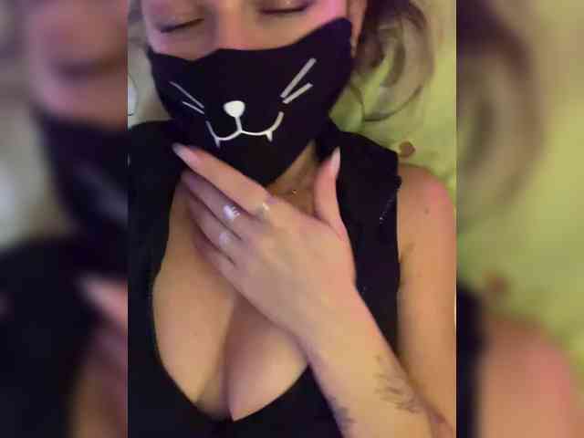 NightMint webcam