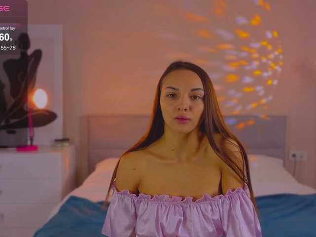 Miki-Milash – webcam model profile photo