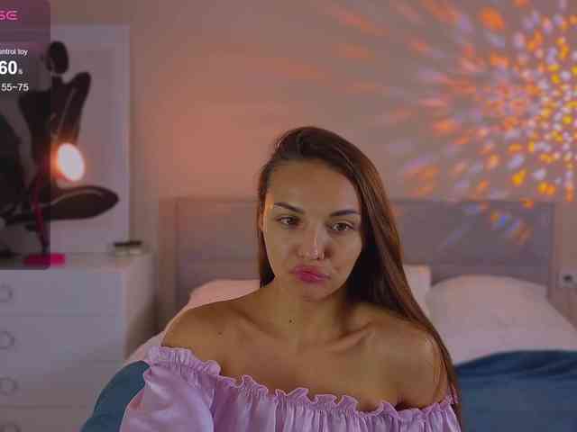 Miki-Milash's webcam live show