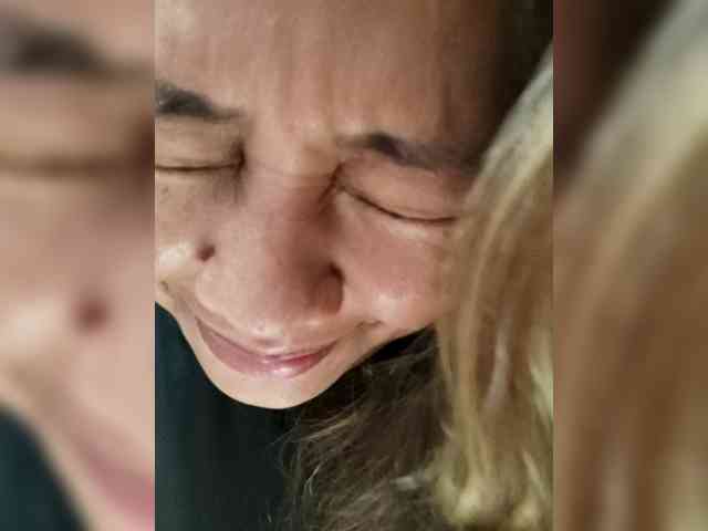 DianeHansen10 webcam