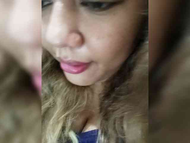 DianeHansen10 webcam