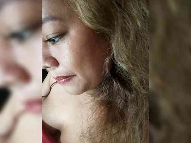 DianeHansen10 webcam