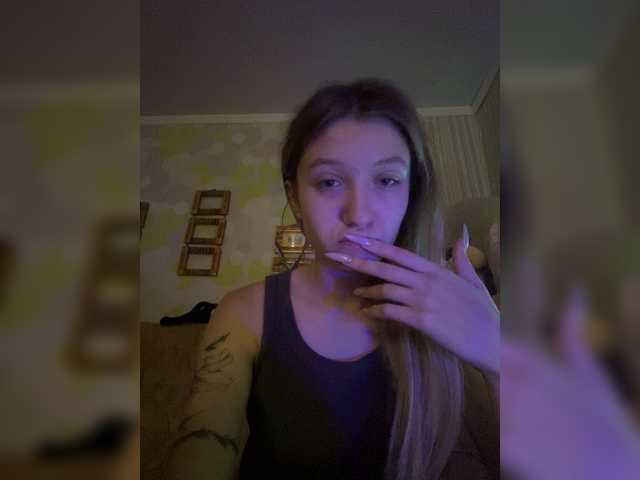 SilverxKitty webcam