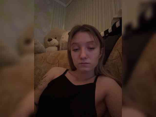 SilverxKitty webcam