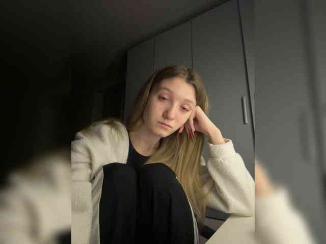 SilverxKitty Live Webcam on BongaCams