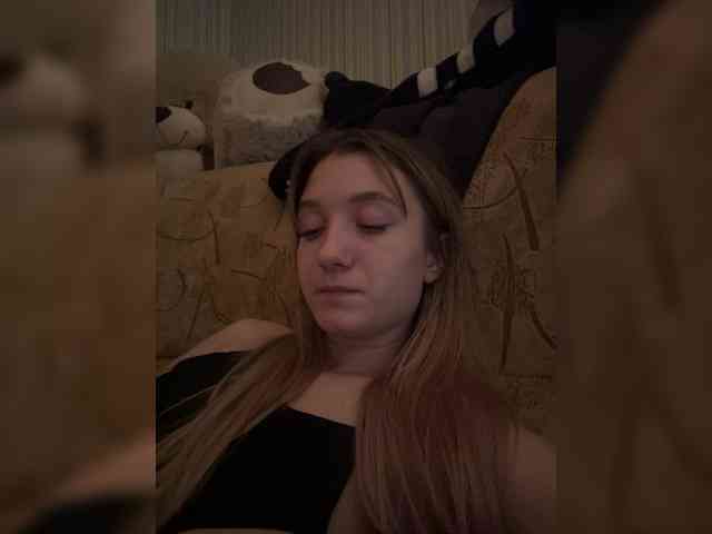 SilverxKitty webcam