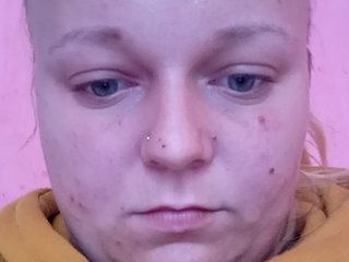 EmmaXlove Porn Show